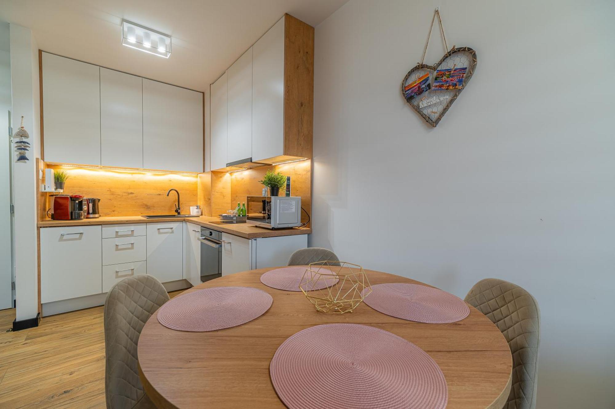 Horyzont Apartamenty - Kapitanski Mostek- Blisko Portu- Sniadania โควอบเซก ภายนอก รูปภาพ